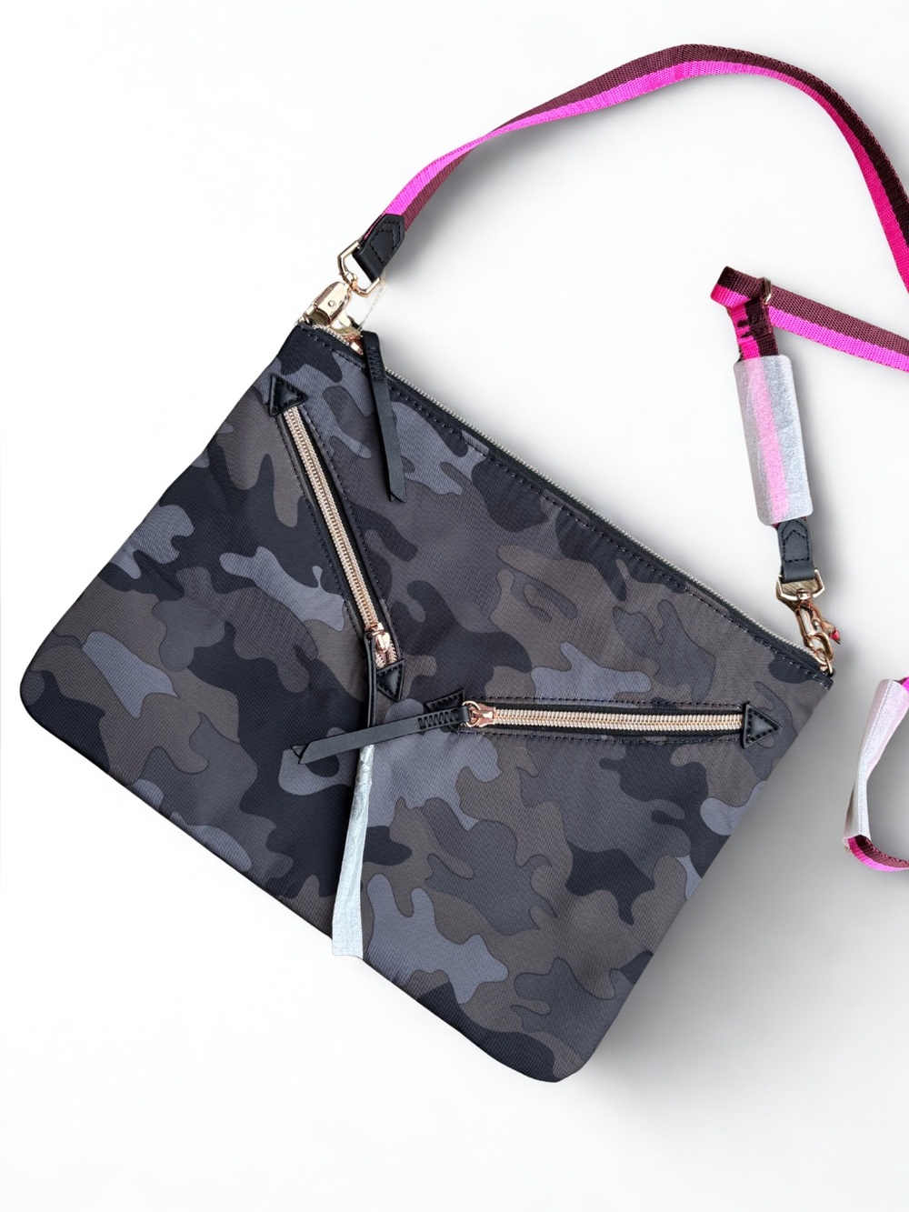 Stella & Dot Lady Boss Crossbody Bag Purse Camo, interior print, NWOT